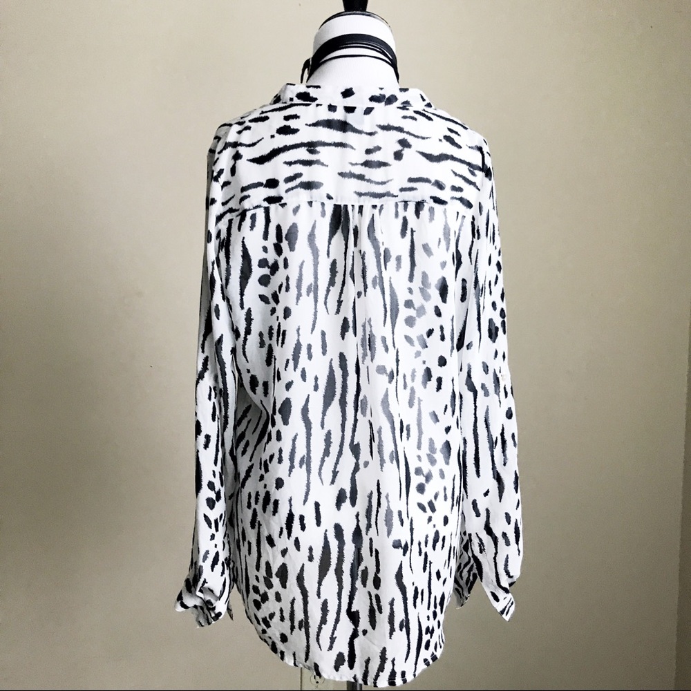 Forever21 Leopard Print Blouse - Picture 3 of 7